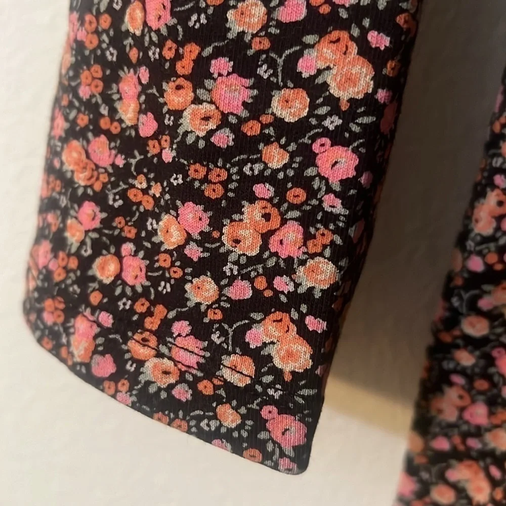 Baby gap girls size 5 floral dress elastic fabric comfy
